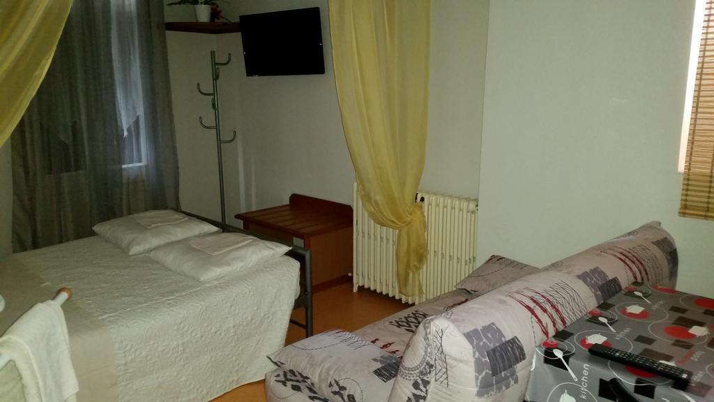 Hotel Des Touristes Pierrefitte-Nestalas Kültér fotó
