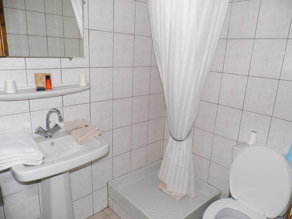 Hotel Des Touristes Pierrefitte-Nestalas Kültér fotó